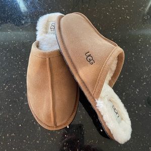 Ugg Pearle faux lined scuff slipper